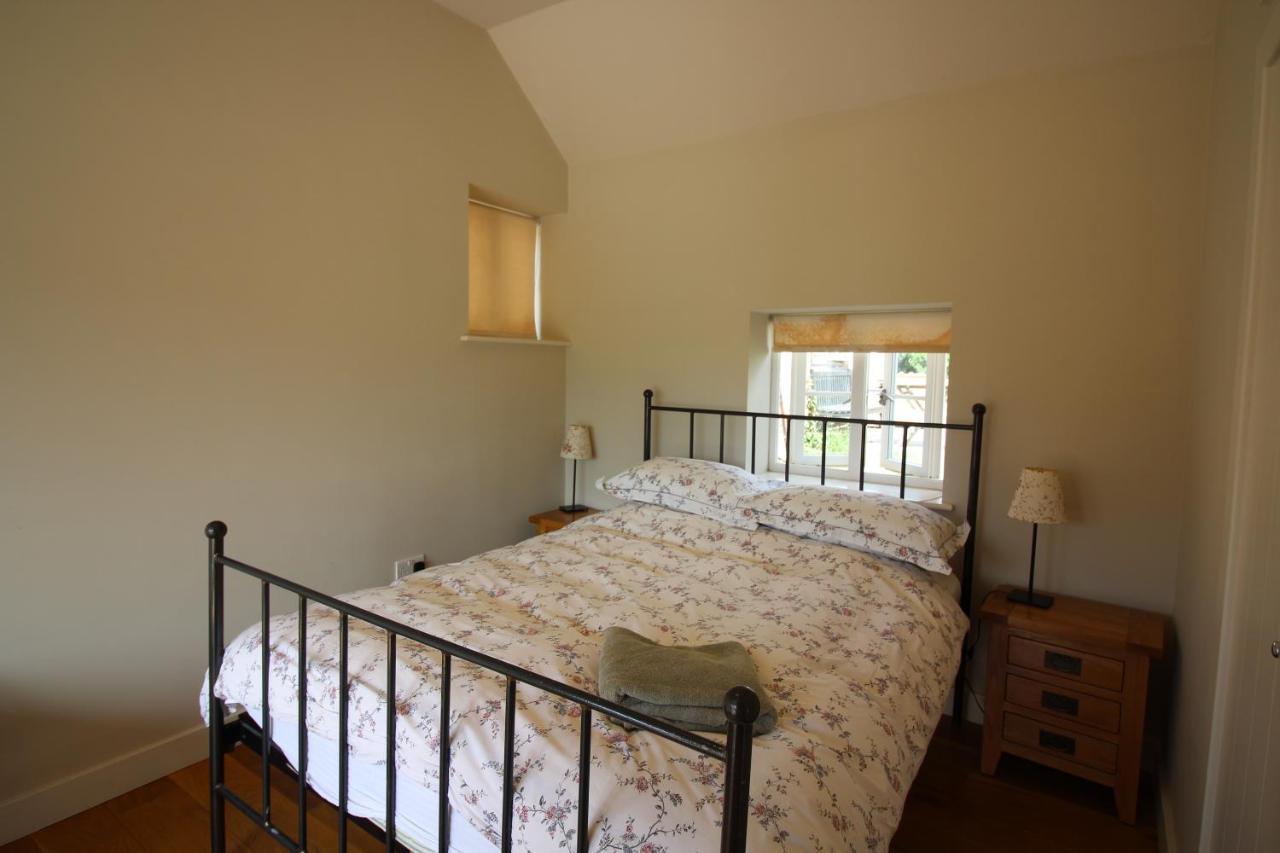 Little Park Farm Apartment Reading Room photo